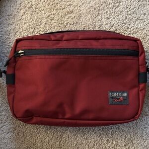 Tom Bihn Side Hustle